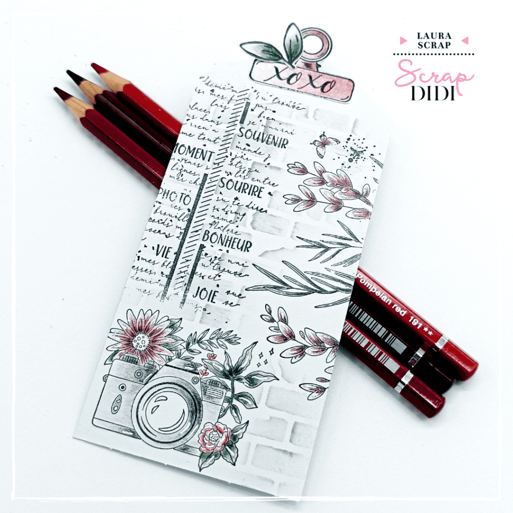 Marque-page fleuri