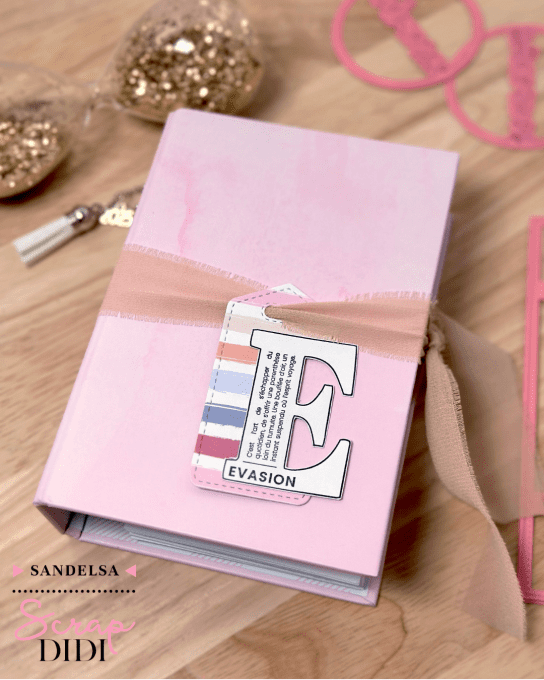 Classeur Scrapbooking - ROSE POUDRÉ - Pour garder tes souvenirs