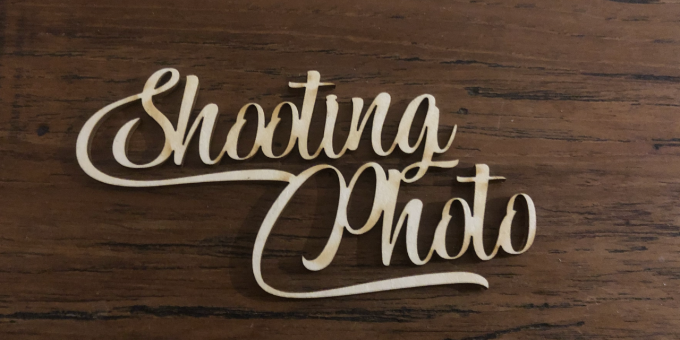 Shooting photo - Mot chipboard adhésif