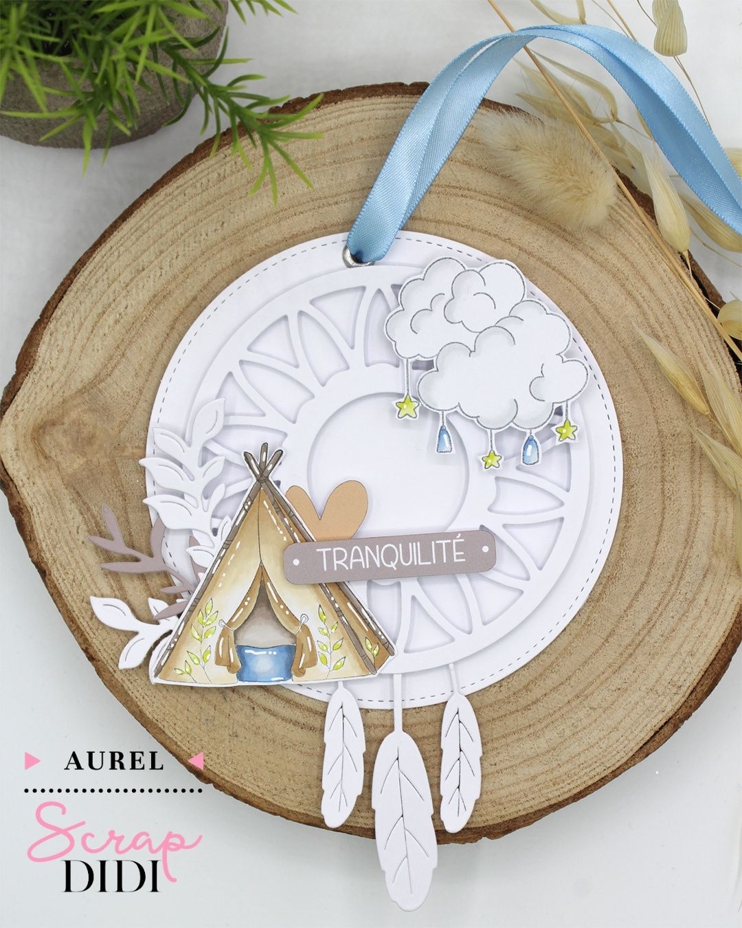 Accroche-porte scrap bohème pour chambre enfant avec tipi et attrape-rêves Accroche-porte scrap bohème pour chambre enfant avec tipi et attrape-rêves