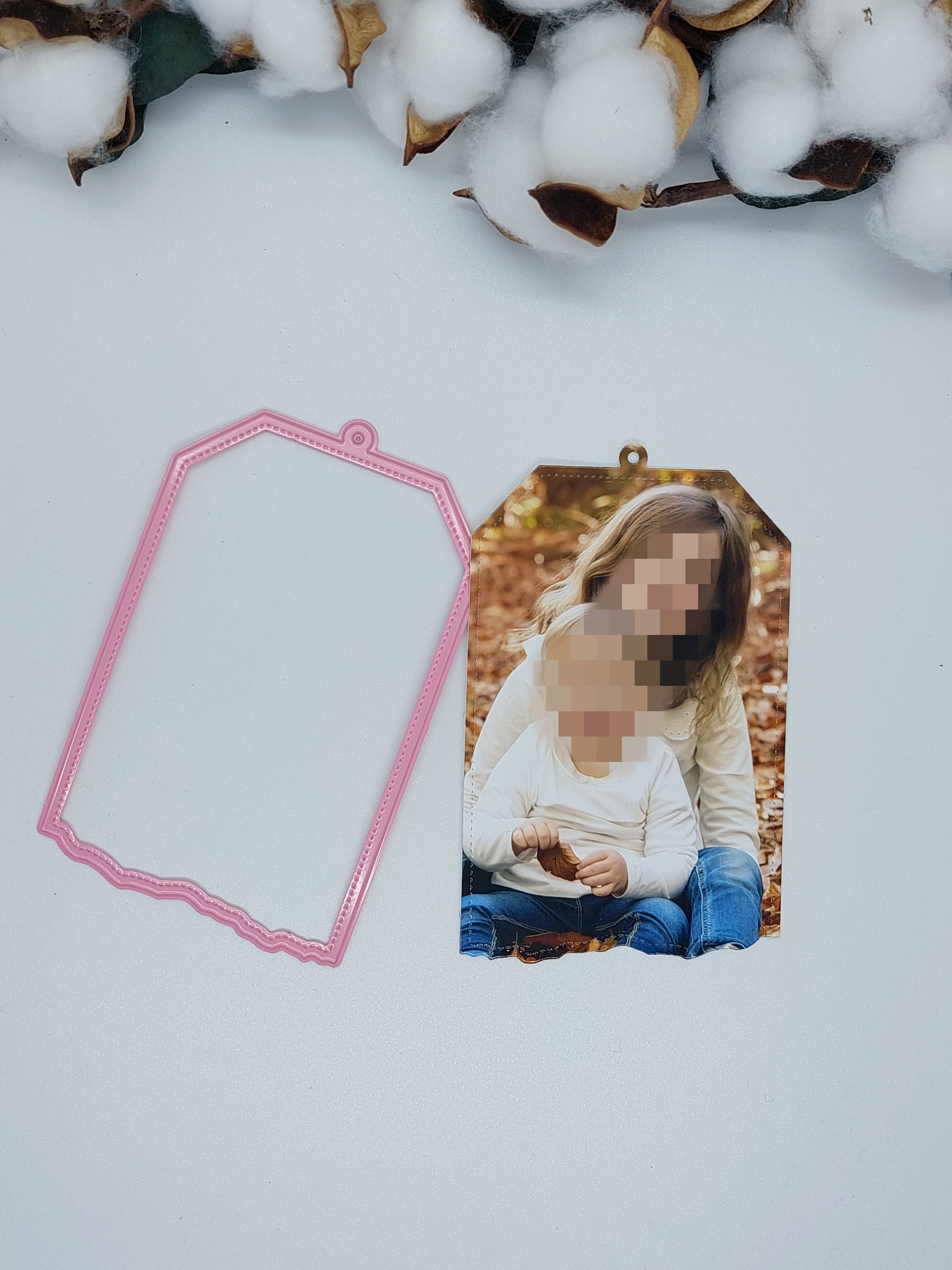 Moodboard de scrapbooking estival avec éléments de la collection Carnet de Bord, ambiance vacances et couleurs douces