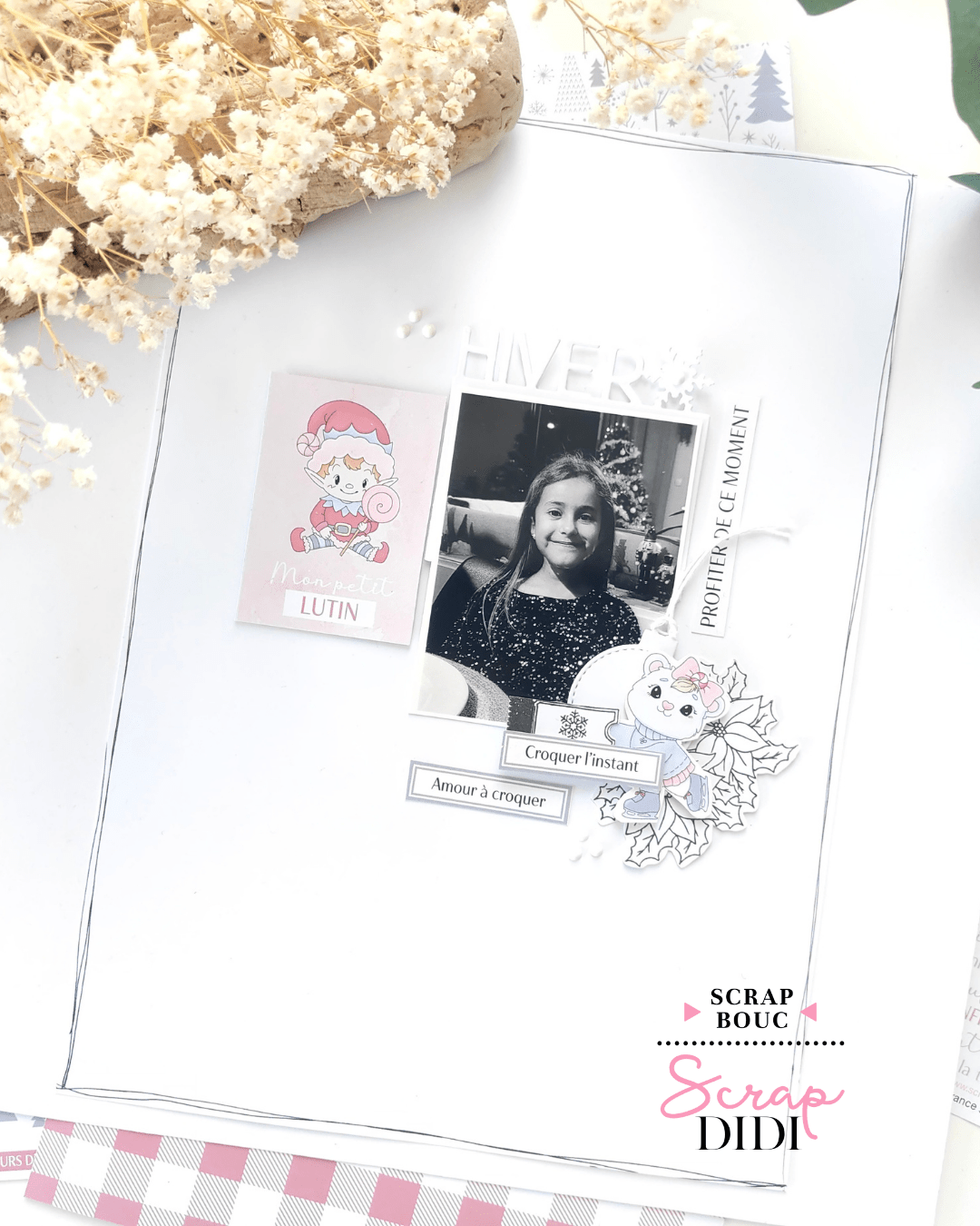 Page A4 en scrapbooking réalisée avec la collection Douceurs d’hiver, mise en page simple et épurée aux couleurs hivernales Page A4 en scrapbooking réalisée avec la collection Douceurs d’hiver, mise en page simple et épurée aux couleurs hivernales