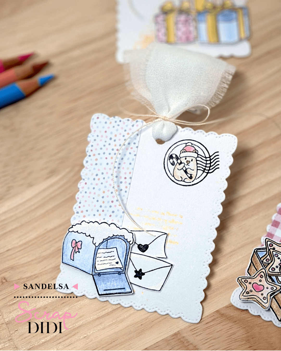 Page d’art journal hivernal réalisée avec la collection Douceurs d’hiver Scrap Didi Page d’art journal hivernal réalisée avec la collection Douceurs d’hiver Scrap Didi